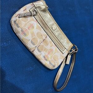 Coach Poppy Wristlet